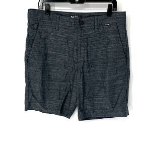 Hurley hybrid shorts men’s 34 EUC